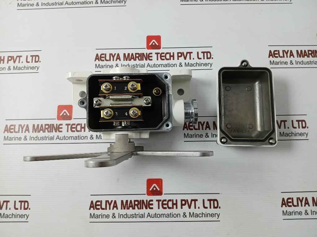 Sakamoto Electric Lwio-sb3 Limit Switch Ip66 Np2103-1