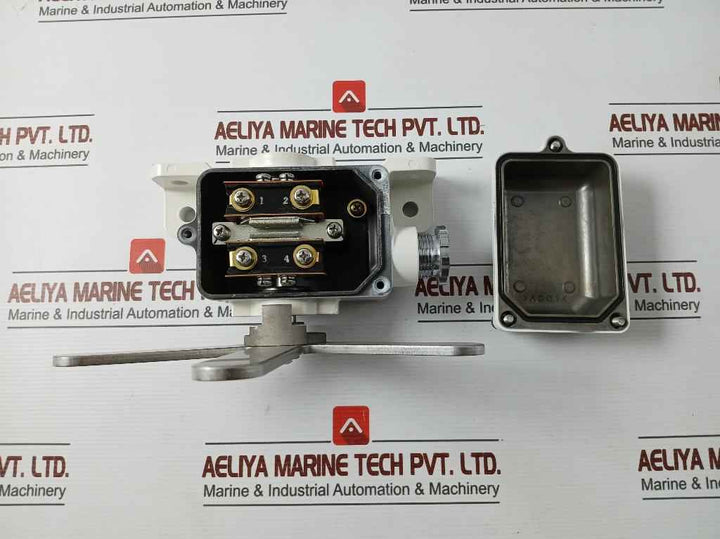 Sakamoto Electric Lwio-sb3 Limit Switch Ip66 Np2103-1