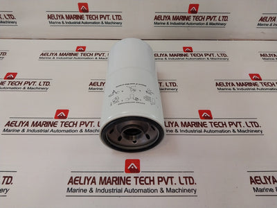 Sakura C-5715 Oil Filter Interchangeable With Lf 670