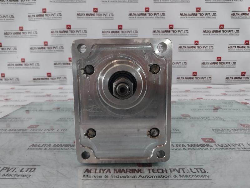 Salami 3Pe55D-p38P2 Norwinch Pump 113003501 Lh: 512175714 , 512175714411