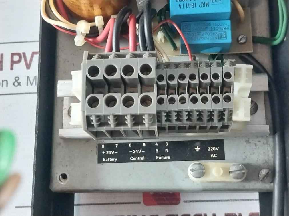 Salwico Bch 10/24 86737 Battery Charger 220V Ac-24V Dc 10A Ymk-38