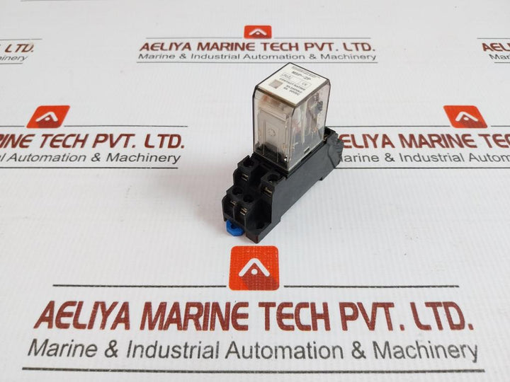 Salzer 2Pole Relay With Socket 5A 240Vac Msp 2P 240A