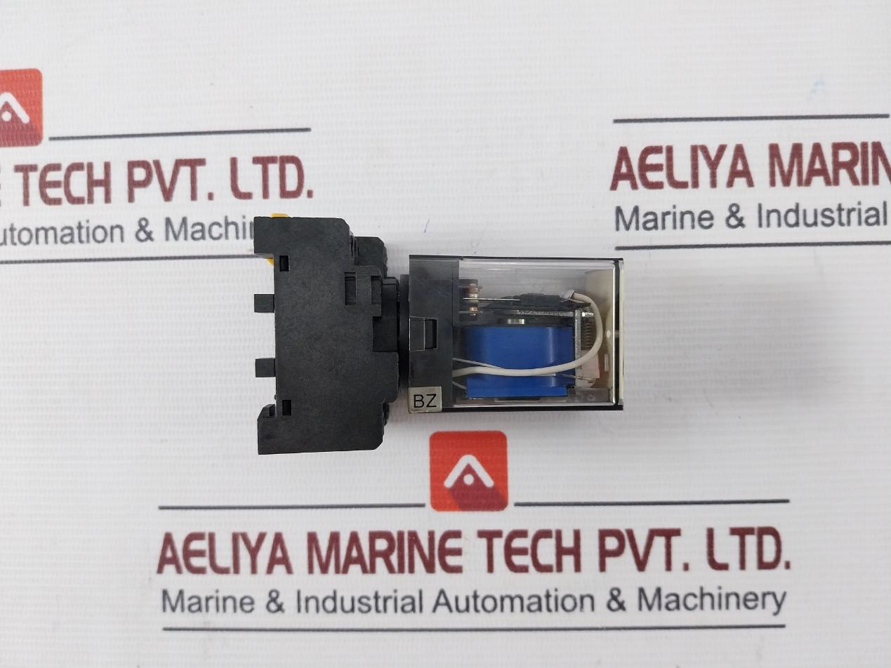 Salzer Mkg 3P 24 Plug-in Relay With Base Pf113A-e 24Vdc