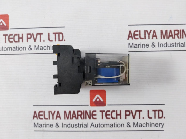 Salzer Mkg 3P 24 Plug-in Relay With Base Pf113A-e 24Vdc