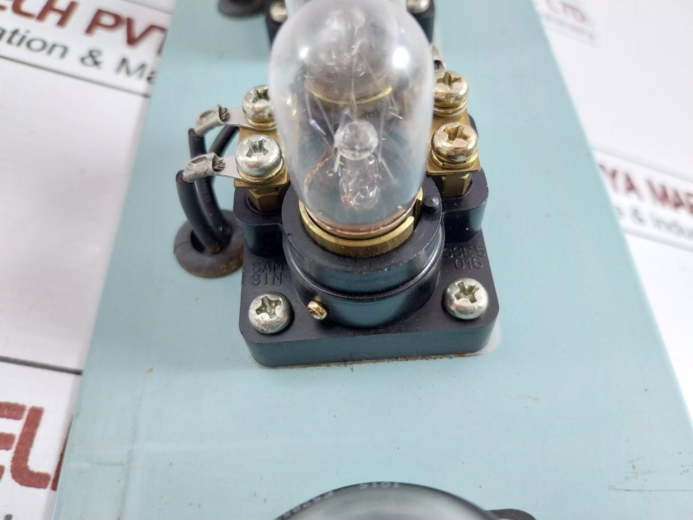 Sam Sin Sse•5-016 Light Signal Column 230V Ac 7W