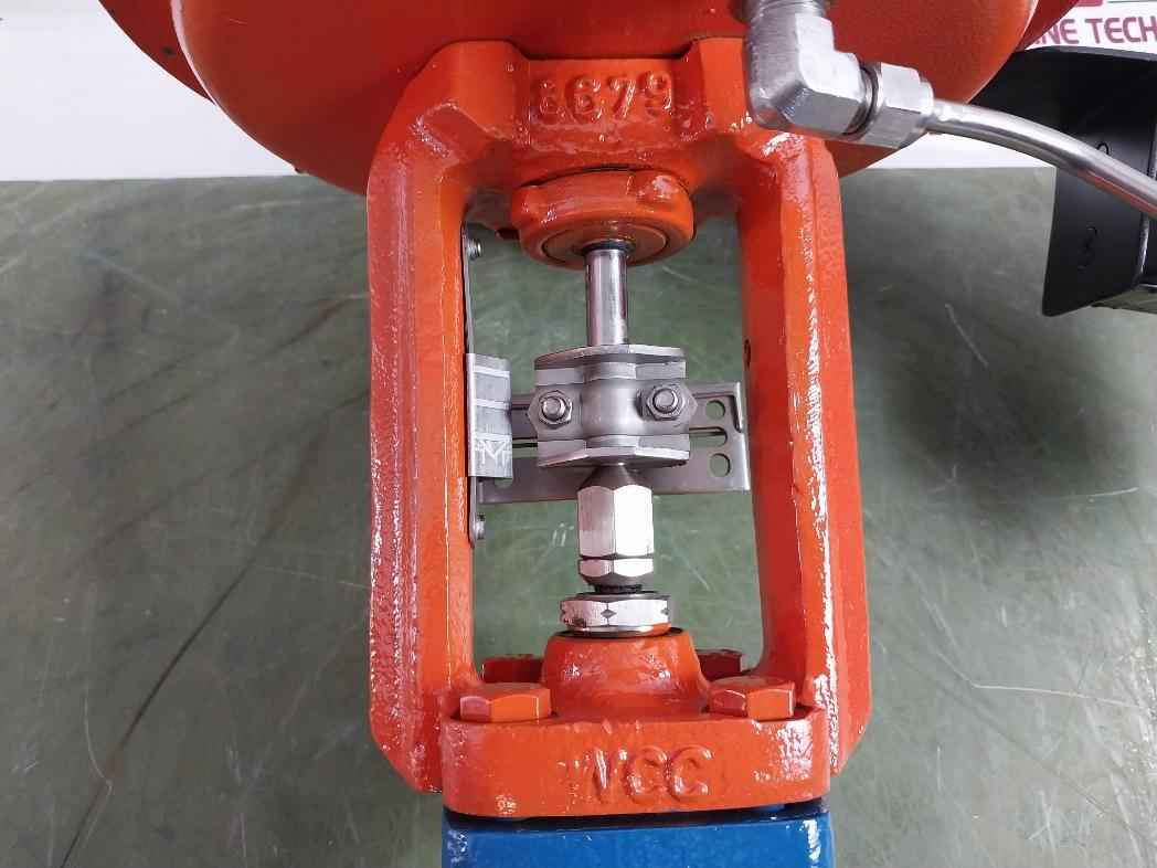 Samson 241-1 Fluid Control System 30301J-1.8-2R Ty.271 110Vac 50Hz 15Mm 240Nc