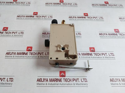 Samson 4763-01100121000000.04 I/P Positioner Single-acting Electro Pneumatic