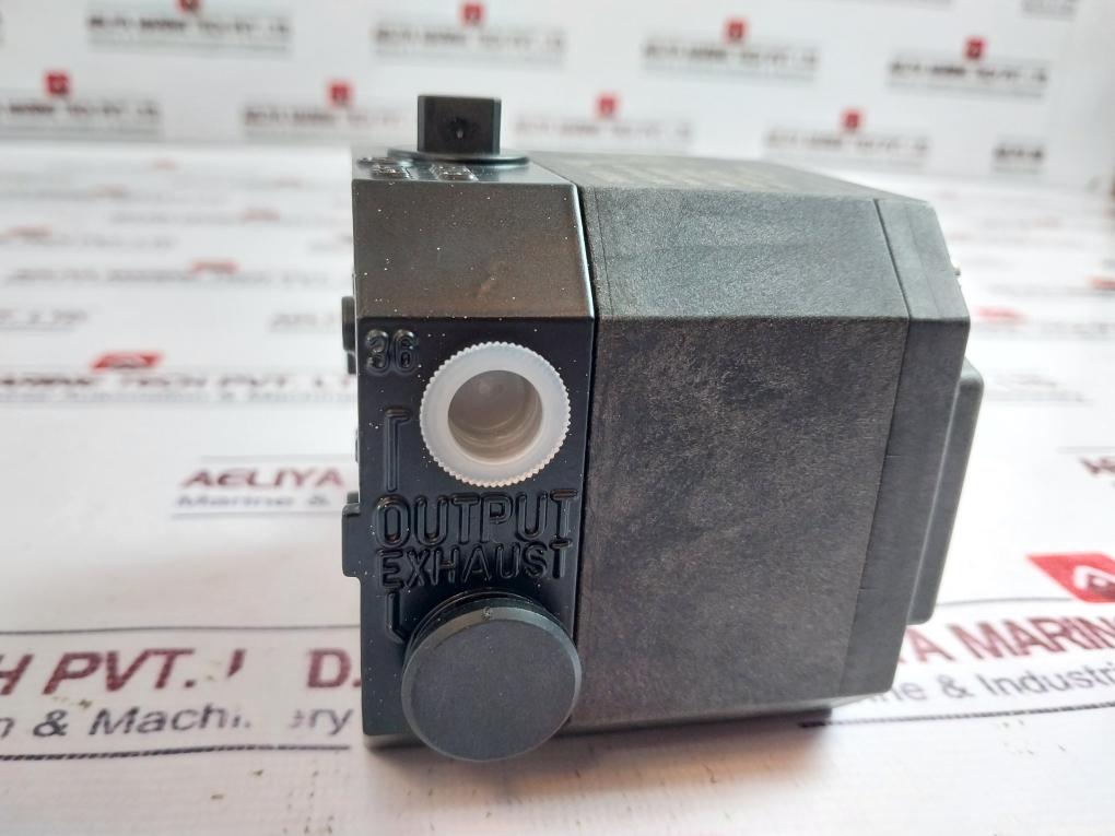 Samson 6126-021110000.00 I/P Electro Pneumatic Converter