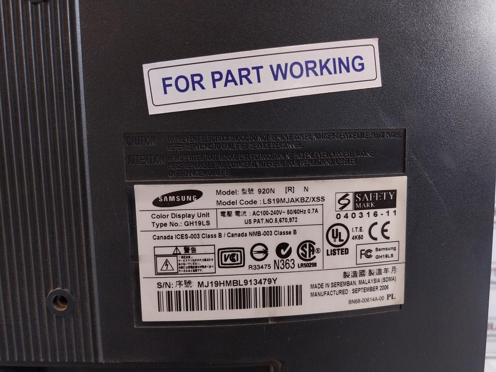 Samsung LS19C170BS/XL 47CM Wide LED Monitor (1366X768)