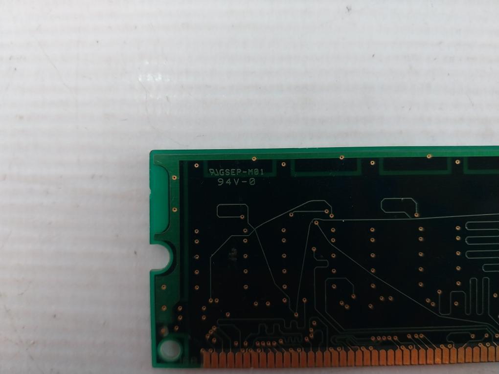 Samsung Pc100-322-620 Memory Board M366S1723Dts-c1L Pcsdram Rev: 1.0 94V-0