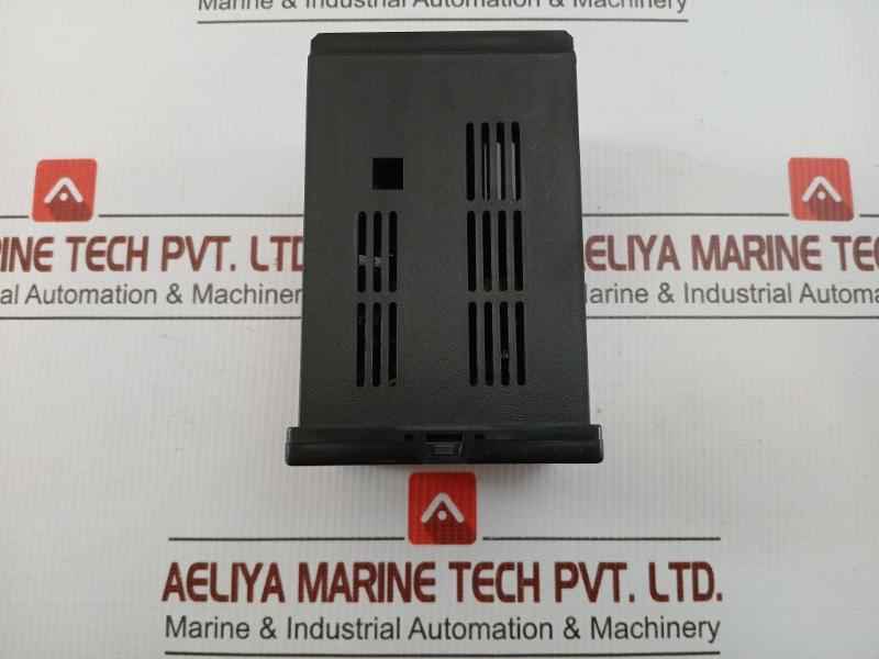 Samwon Pressure Controller Ac 100-240V (50/60Hz) Part No Sd-72Mrrrn