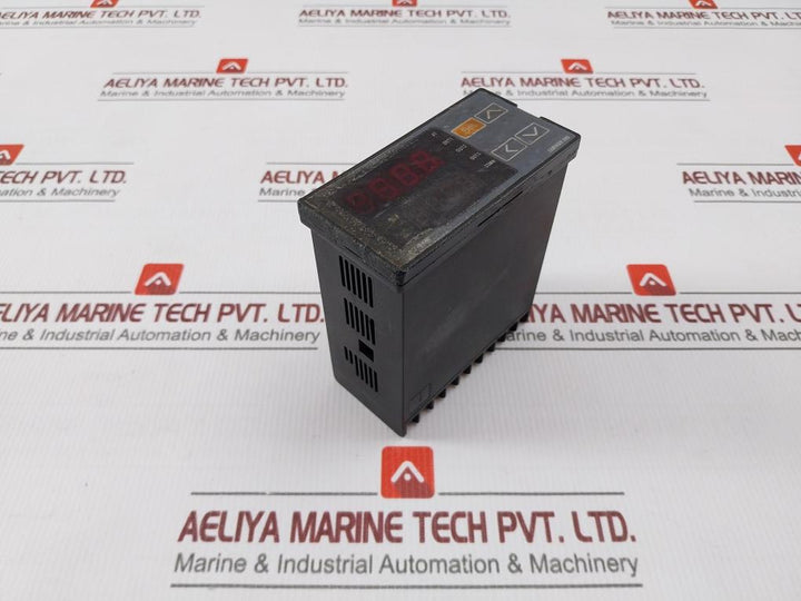 Samwon Eng Sd-94M Digital Temperature And Humidity Controller Ac100~240V