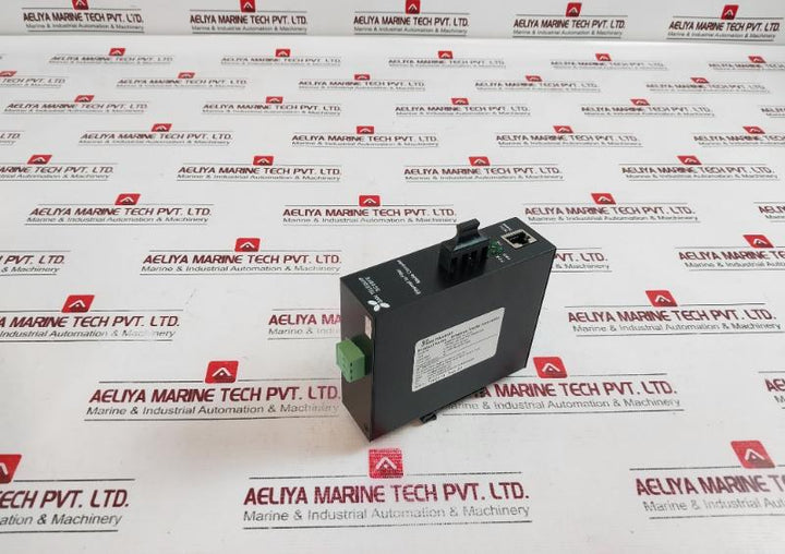 San Telequip Sc09fe Ethernet To Fiber Media Converter 10/100m Bps Ac230v