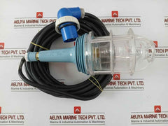 Sanshin Wt-60 Hand Lamp 15A-6H/Ac250V 2P+ 250V.100W