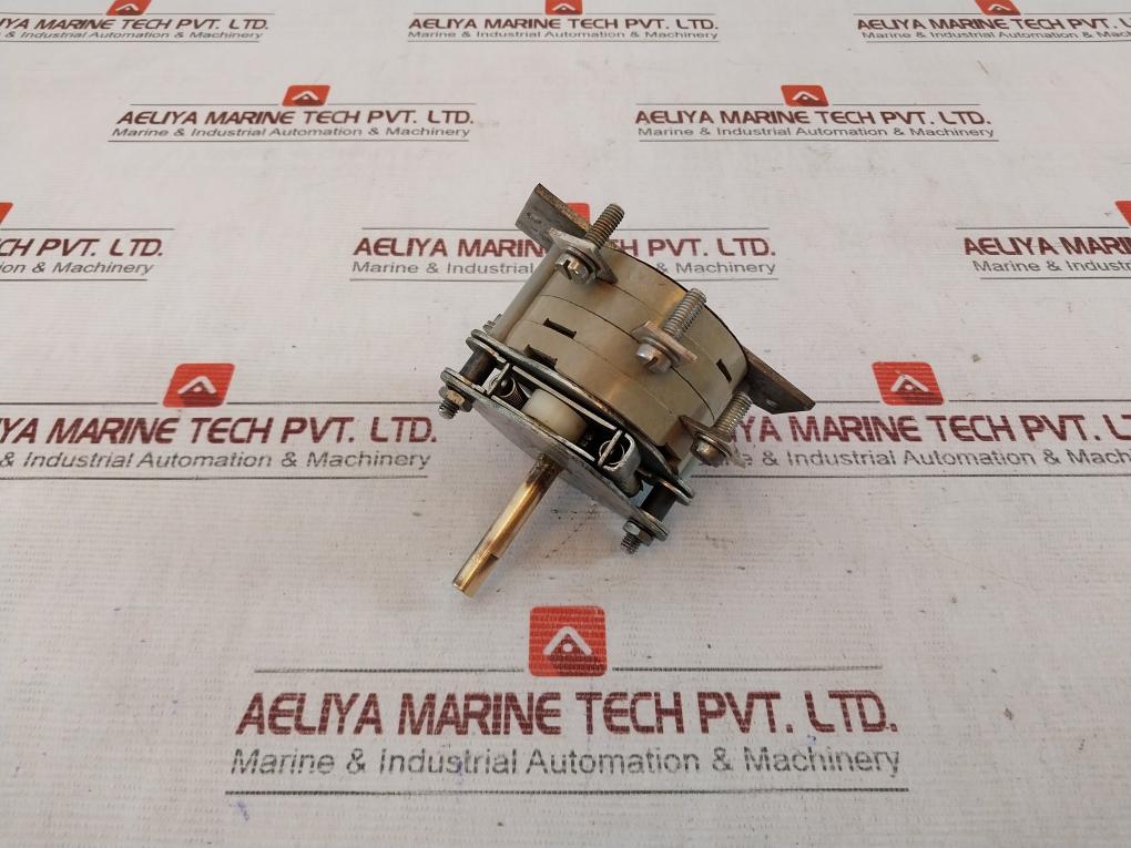 Santon Rotary Switch 40A/440V- 60Cp H·85·J