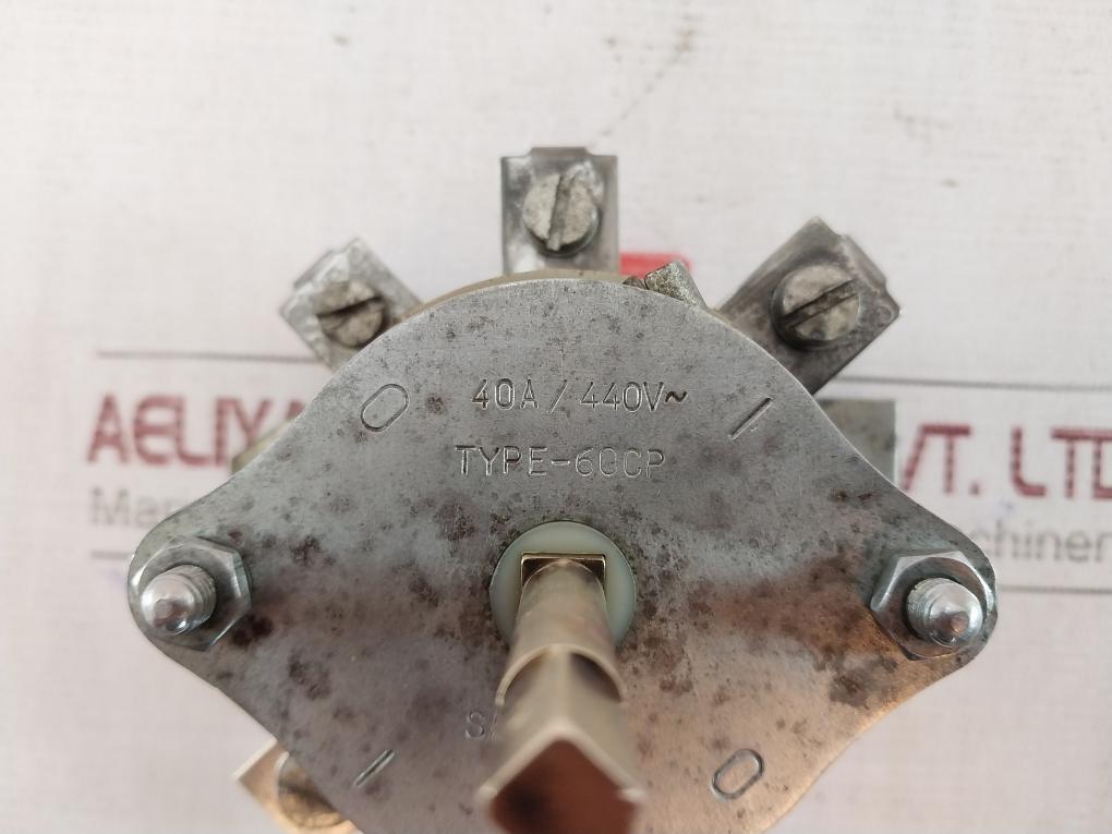 Santon Rotary Switch 40A/440V- 60Cp H·85·J