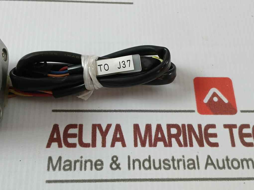 Sanyo Denki 103H5212-4544 Hybrid Stepper Motor 279001850 Rev E 1.65A