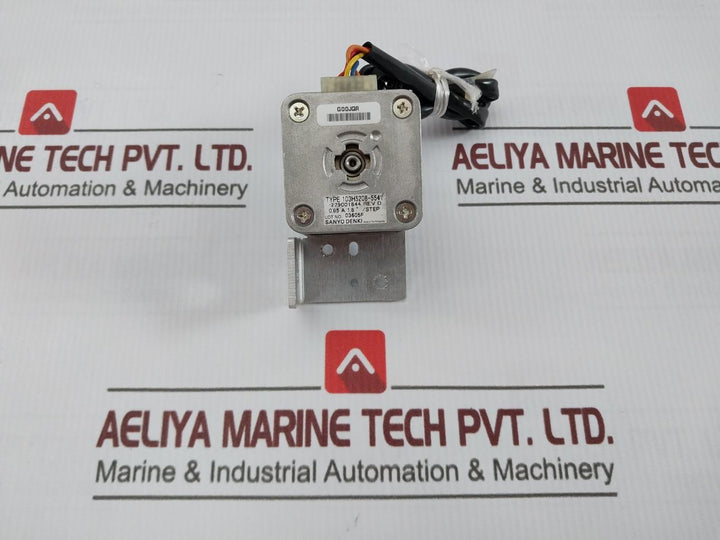 Sanyo Denki 103H5208-5541 Stepper Motor