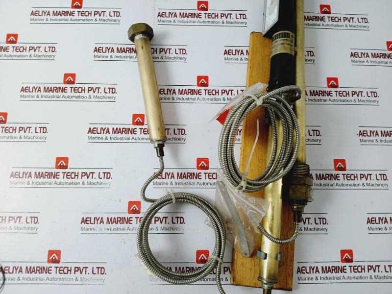 Sart Von Rohr Sas Ntp202-11 Temperature Controller 30-100˚c