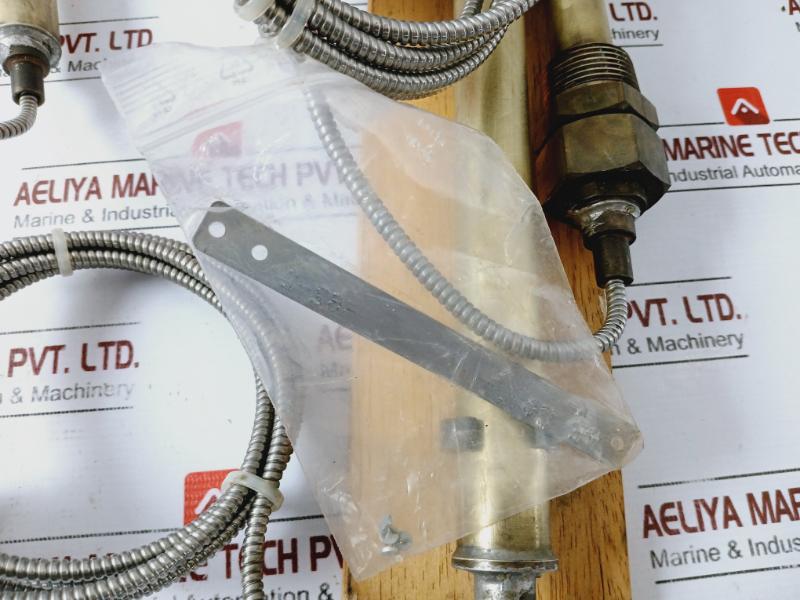 Sart Von Rohr Sas Ntp202-11 Temperature Controller 30-100˚c