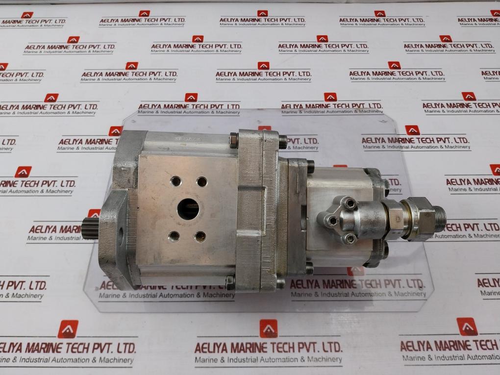 Sauer Danfoss Snp2/11 Hydraulic Triple Gear Pump 24Jly07