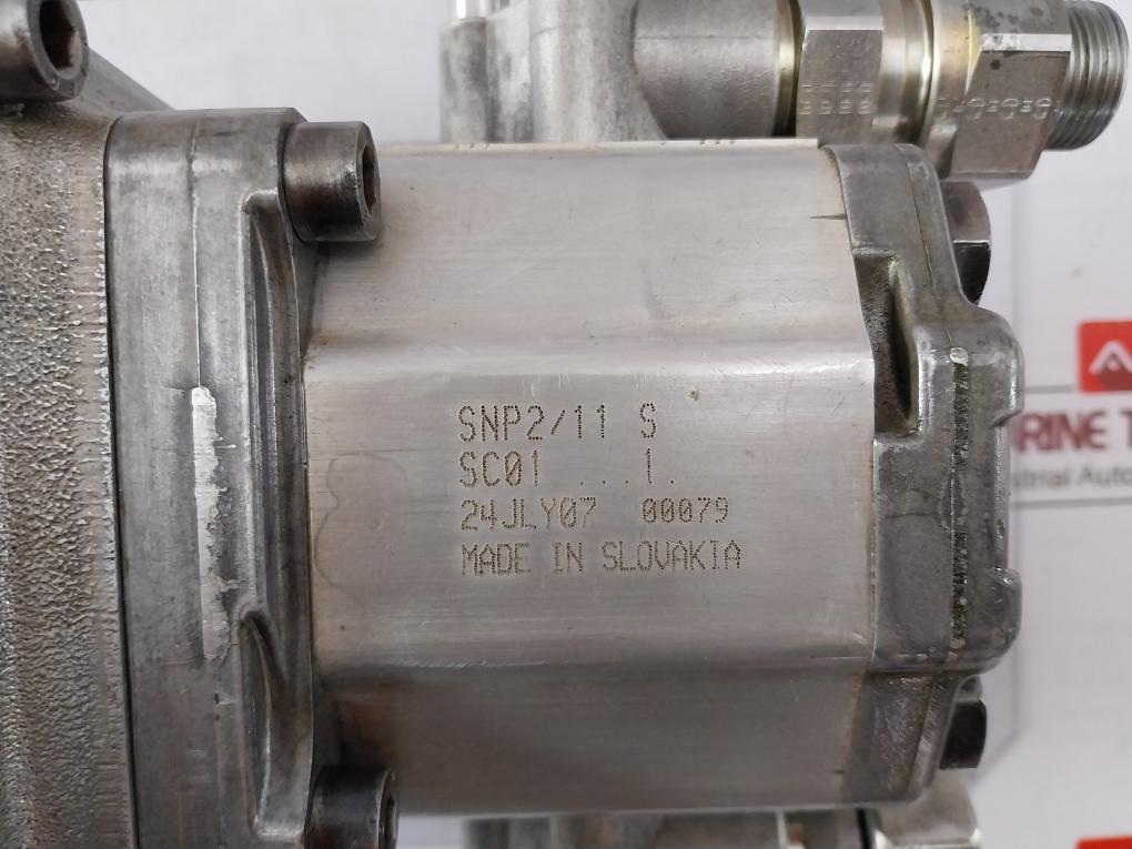 Sauer Danfoss Snp2/11 Hydraulic Triple Gear Pump 24Jly07