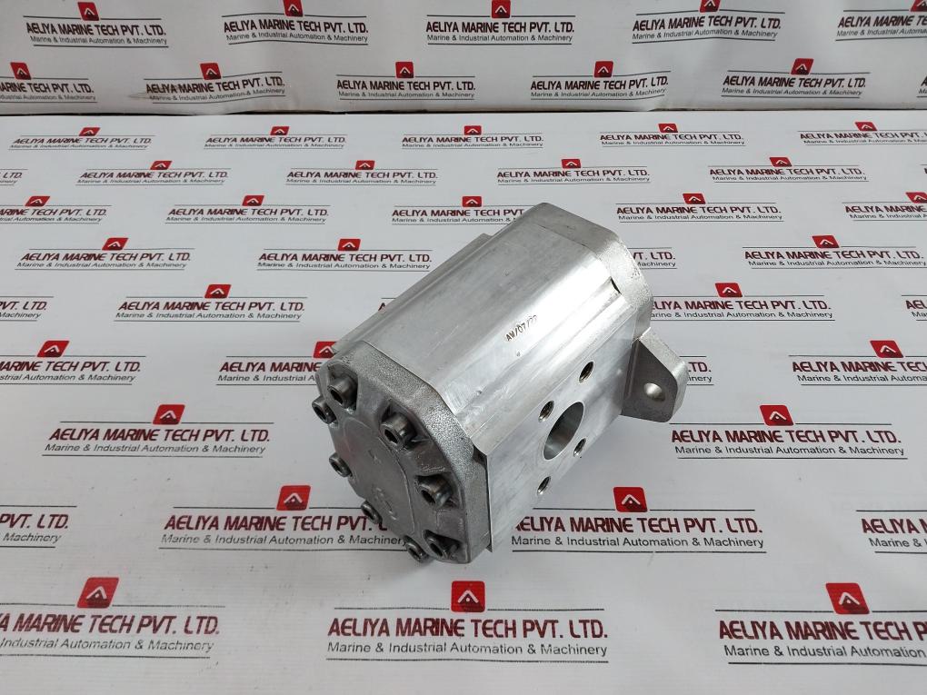 Sauer Danfoss Snp3/90 S Hydraulic Pump Sc07 Aw/07/22