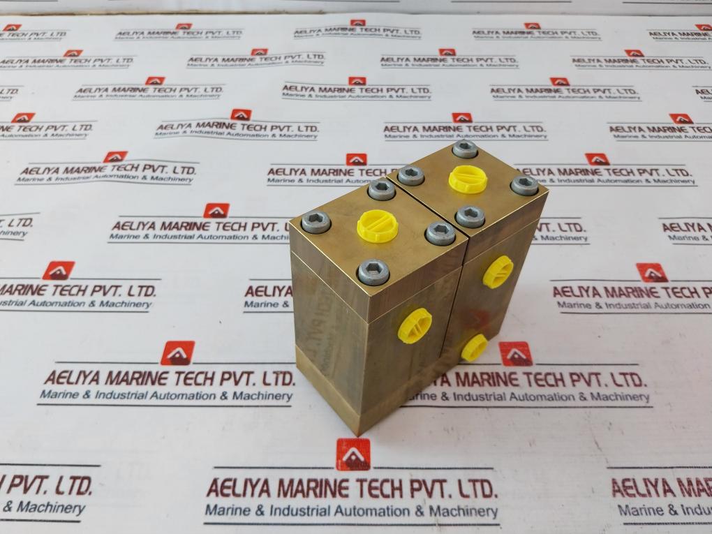 Sauer & Sohn HP COMPRESSOR WP5000 Pneumatic Relief Valve 061078