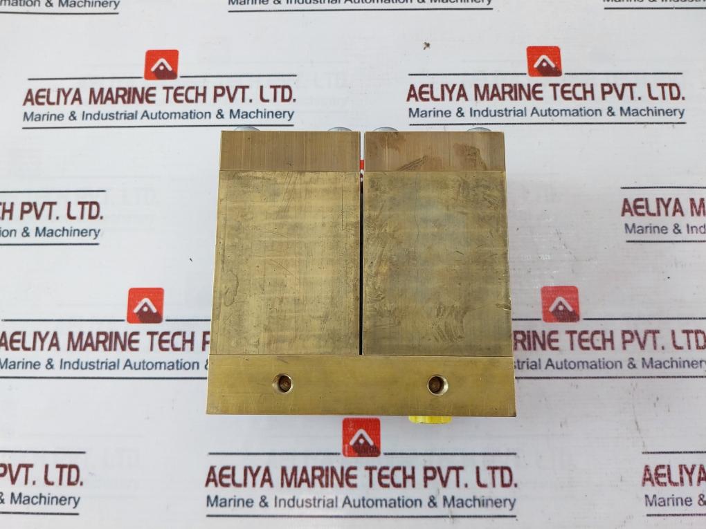 Sauer & Sohn HP COMPRESSOR WP5000 Pneumatic Relief Valve 061078