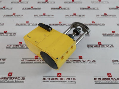 Sauter Avm234Sf132 Valve Actuator With Positioner Ip66 40Mm 2500N 24V 10W