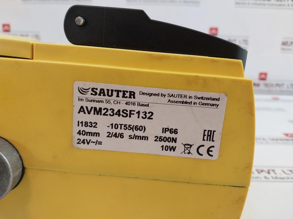 Sauter Avm234Sf132 Valve Actuator With Positioner Ip66 40Mm 2500N 24V 10W