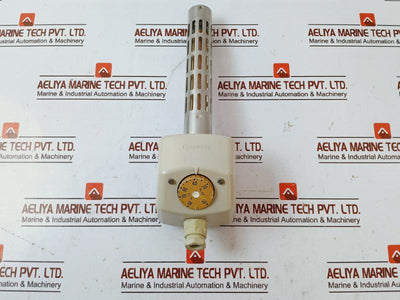 Sauter Hbc F904 Duct-mounted Humidistat 6(2)A 250V