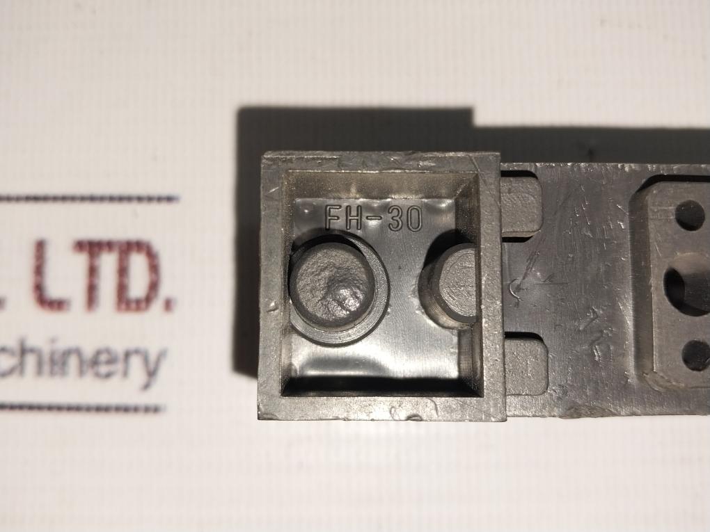 Sb Fuse Fh-30 Fuse Holder 600V 30A