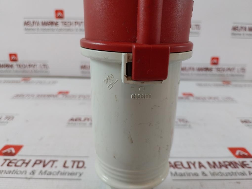 Scame 316.1647 Cee Plug Connector Ip67 16A-6H