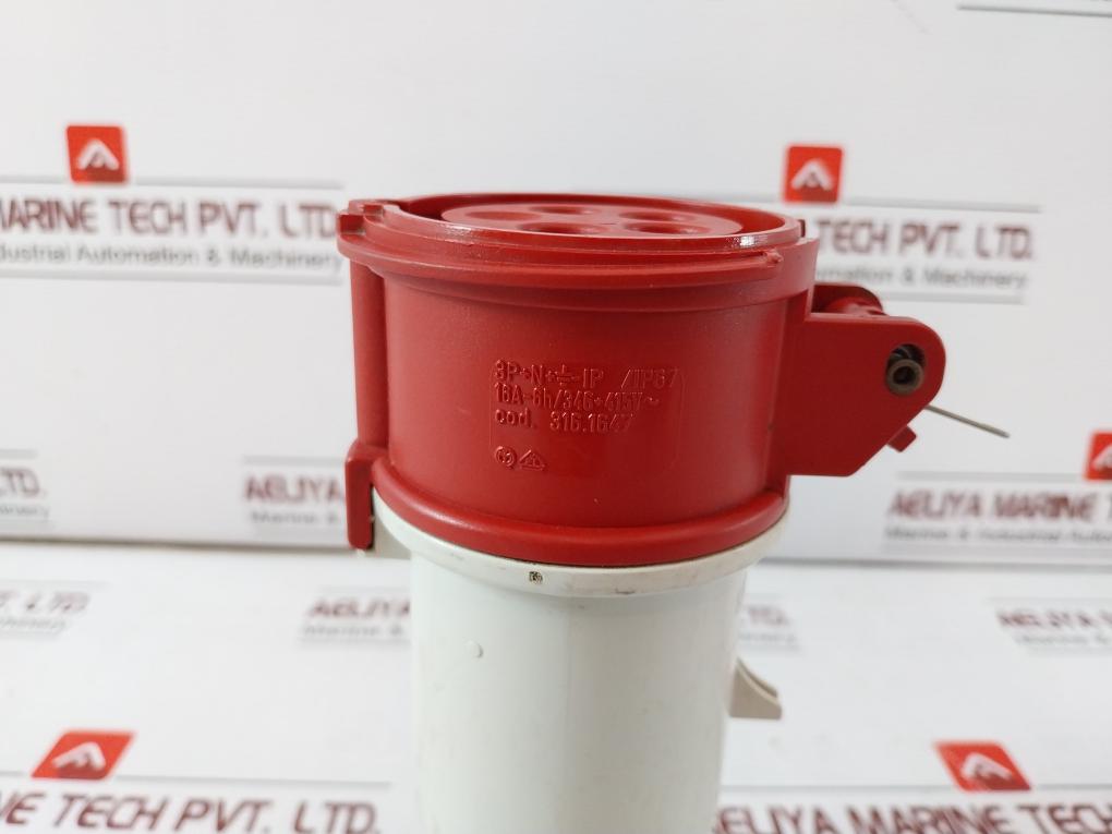 Scame 316.1647 Cee Plug Connector Ip67 16A-6H