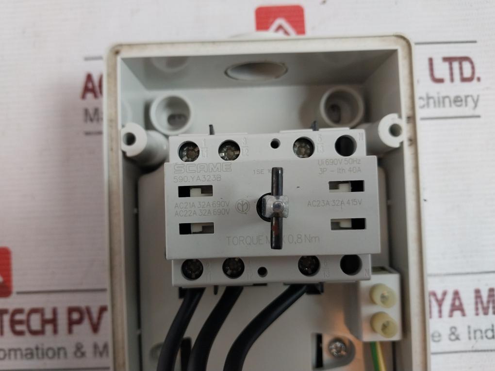 Scame 561.32864 Interlocked Socket 3P+T-ip67-32A-3H/380V-50Hz/440V-60Hz