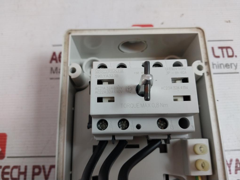 Scame 561.32864 Interlocked Socket 3P+T-ip67-32A-3H/380V-50Hz/440V-60Hz