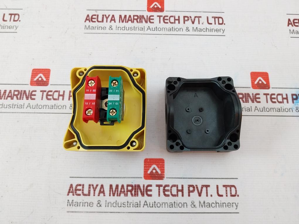 Scame 590.C10B Switch Disconnector Iec947-5-1/Vde0660 Ac15 6A/230V