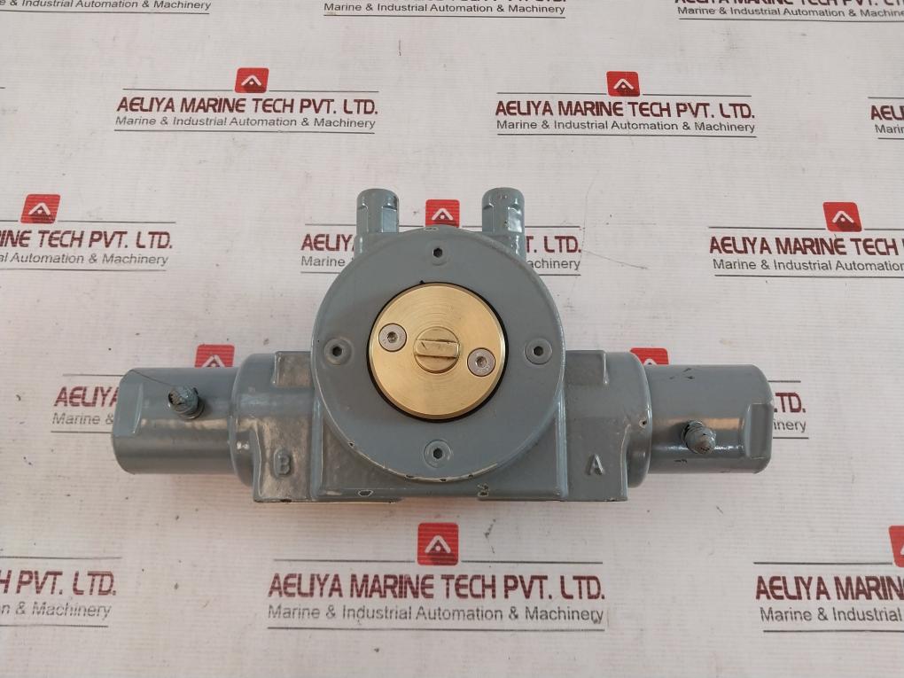Scana Rb2 07 H1 0B Hydraulic Double Acting Actuator 140Bar 210 Bar
