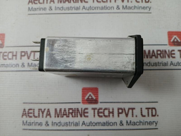Schaffner Fn 394-6-05-11 Ac Power Entry Module 110/250Vac/50-60Hz