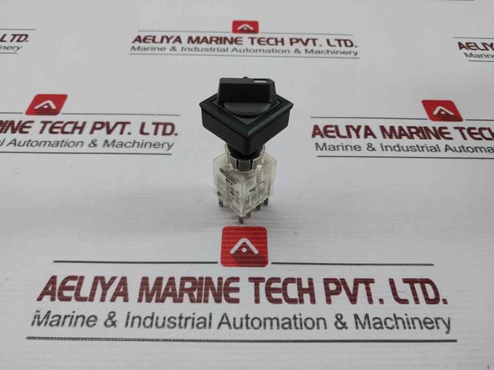 Schlegel At2 Contact Block & Selector Switch Assy Iec 947-5-1 250 V