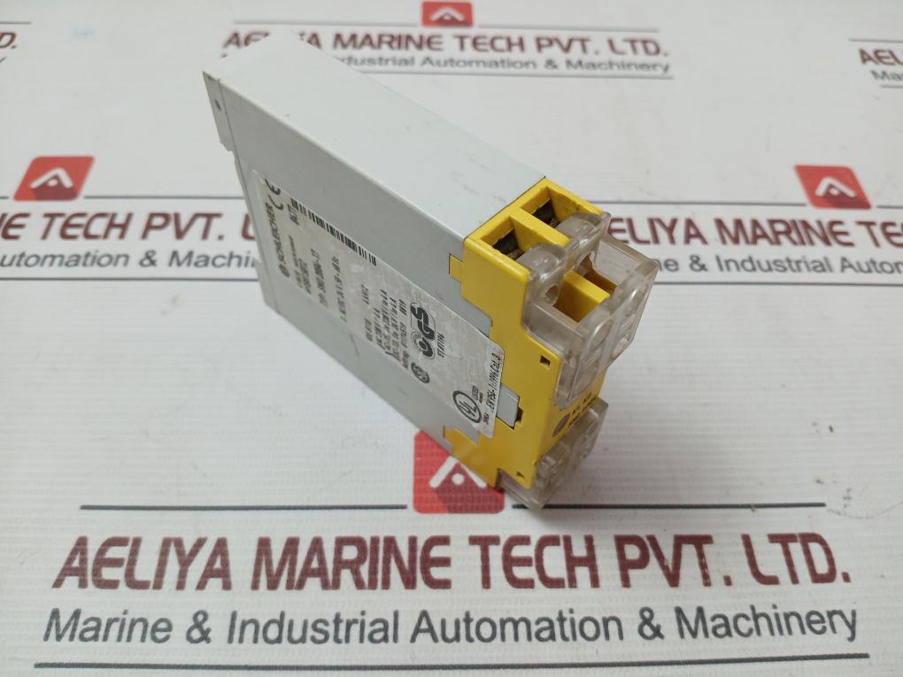 Schleicher Sno 2004-17 Safety Relay Ac/Dc 24V, 50-60Hz
