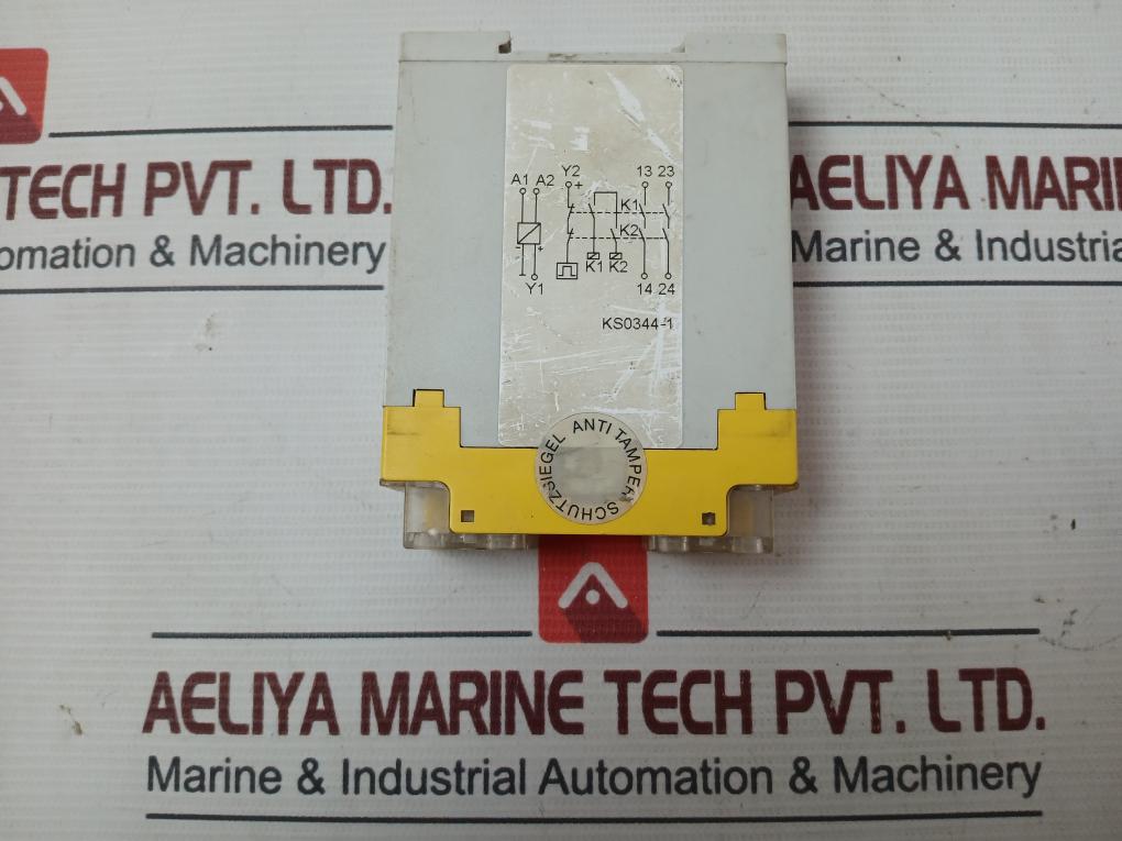 Schleicher Sno 2004-17 Safety Relay Ac/Dc 24V, 50-60Hz