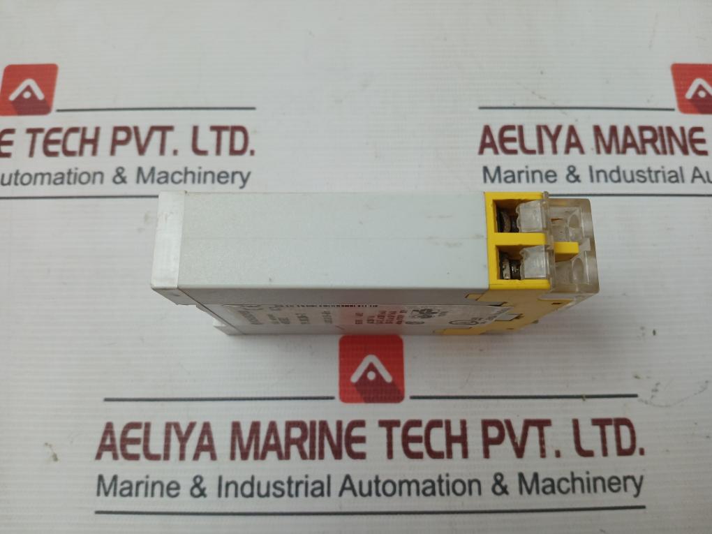 Schleicher Sno 2004-17 Safety Relay Ac/Dc 24V, 50-60Hz