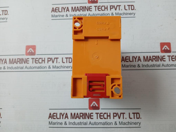 Schleicher Spt32 Motor Timer Relay 10 Sec 230V 3A 50–60 Hz