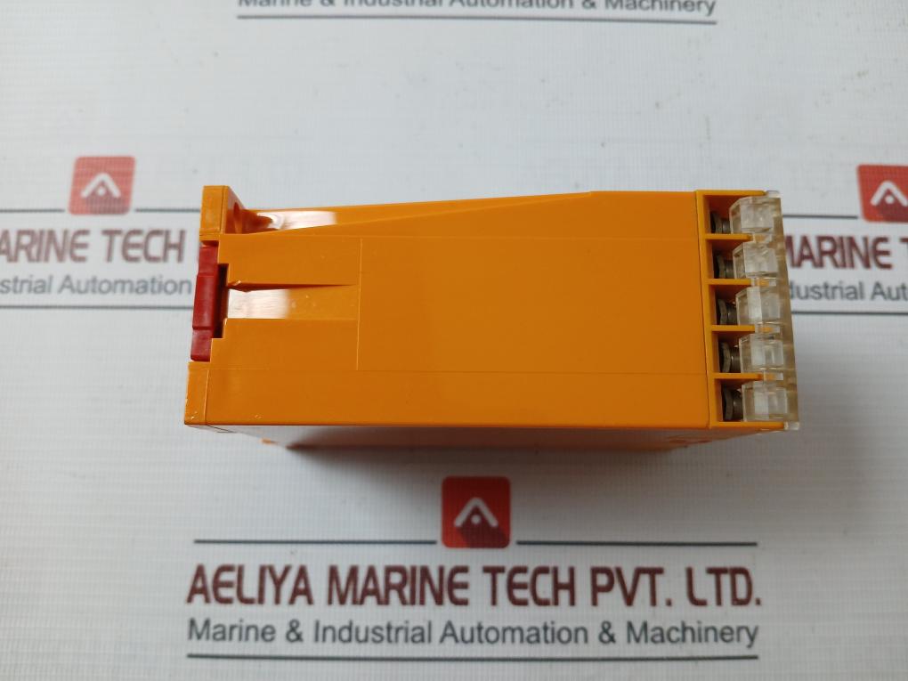 Schleicher Spt32 Motor Timer Relay 10 Sec 230V 3A 50–60 Hz