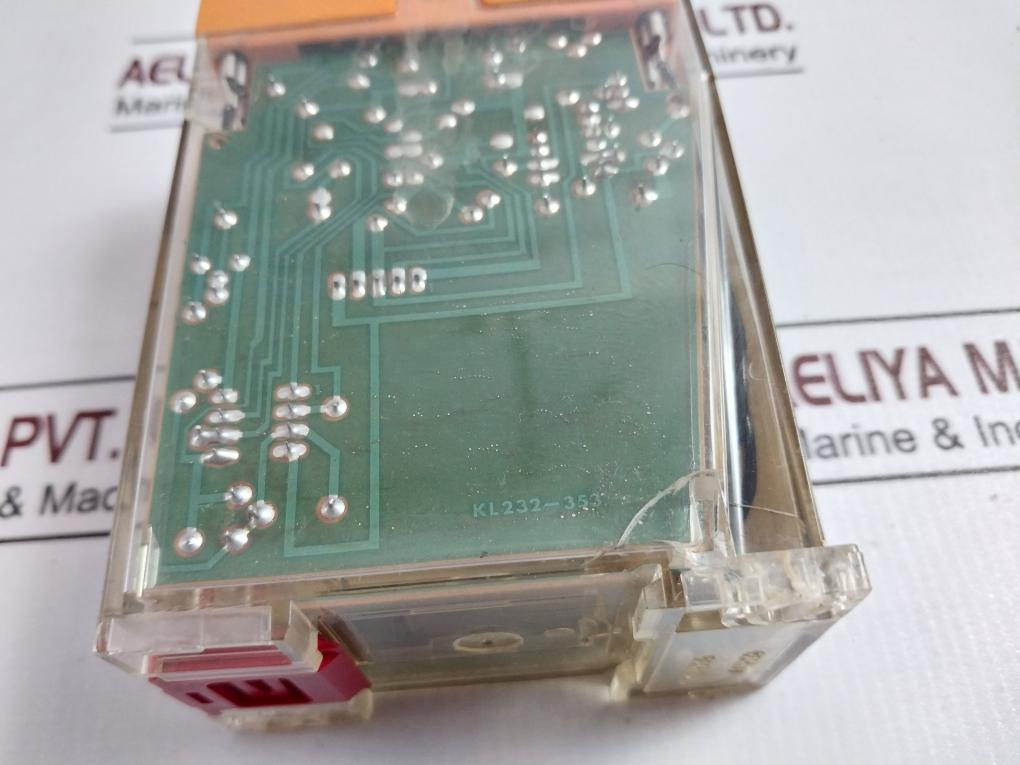 Schleicher SXT 12 Current Measuring Relay 220-240V 50-60HZ 500W 250V-6A 0.1-1A