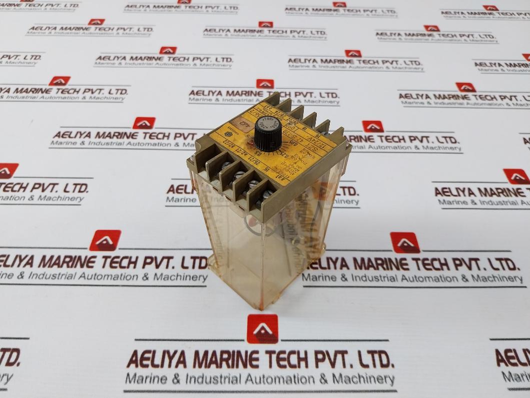 Schleicher Szt 42 S-138 Time Delay Relay 12/24V Kl 221-170/A