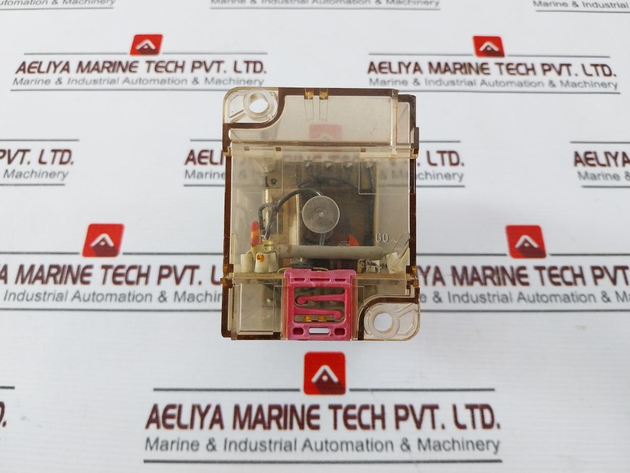 Schleicher Szt 42 S-138 Time Delay Relay 12/24V Kl 221-170/A