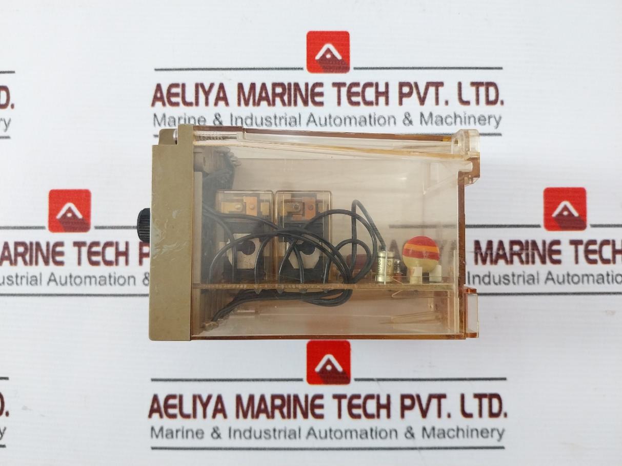 Schleicher Szt 42 S-138 Time Delay Relay 12/24V Kl 221-170/A